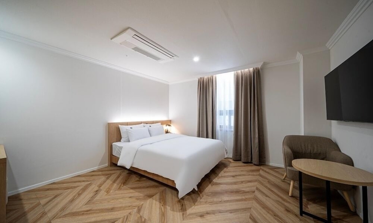 Imagen de la habitación del Hotel H Avenue Gumi Okgye. Foto 8