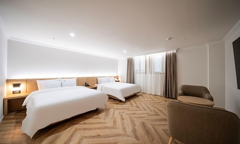 Imagen de la habitación del Hotel H Avenue Gumi Okgye. Foto 11