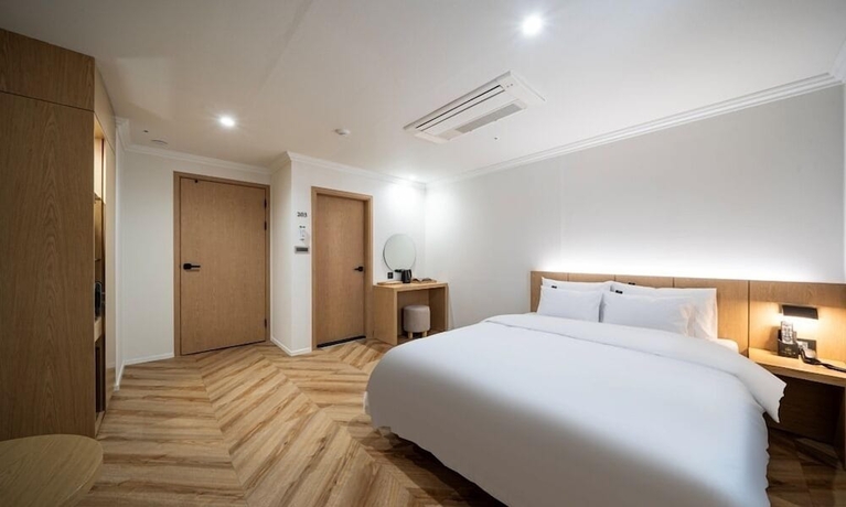 Imagen de la habitación del Hotel H Avenue Gumi Okgye. Foto 12