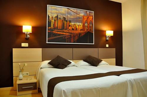 Imagen de la habitación del Hotel H. Ciudad De Lepe. Foto 1