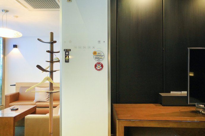 Imagen de la habitación del Hotel H Drive. Foto 3