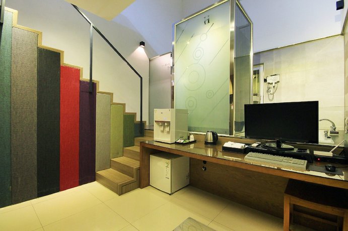 Imagen de la habitación del Hotel H Drive. Foto 14