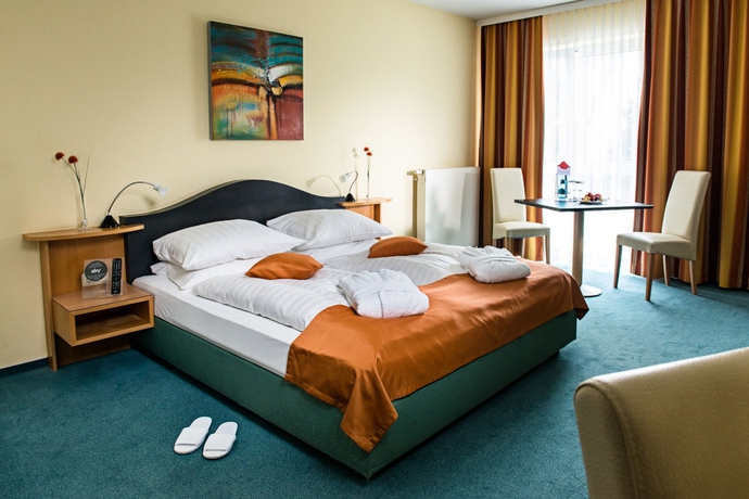 Imagen de la habitación del Hotel H+ Erfurt. Foto 7