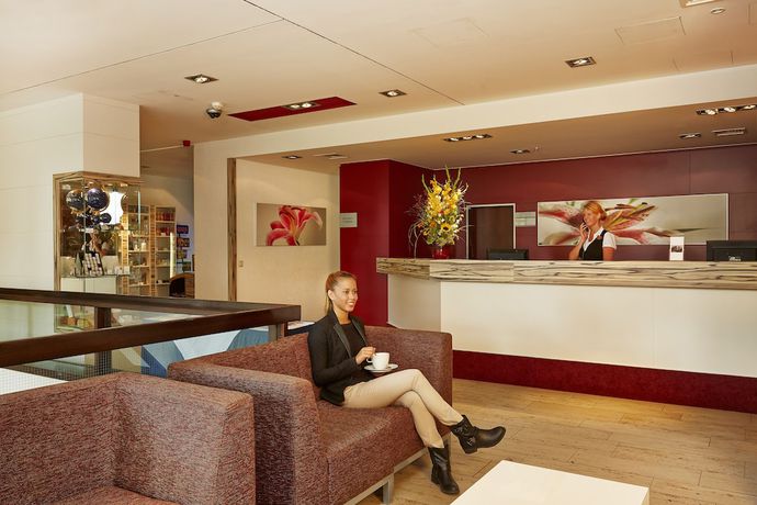 Imagen de los interiores del Hotel H+ Hotel Bad Soden. Foto 18