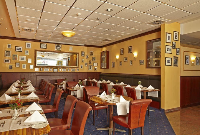 Imagen del bar/restaurante del Hotel H+ Hotel Berlin Mitte. Foto 5