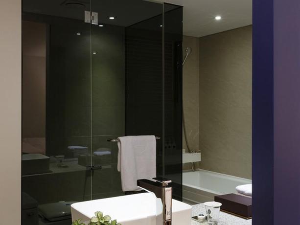 Imagen de la habitación del Hotel H Hotel. Foto 5