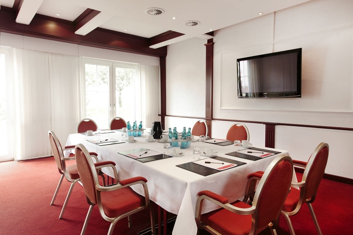 Imagen de los interiores del Hotel H+ Hotel Frankfurt Airport West. Foto 13