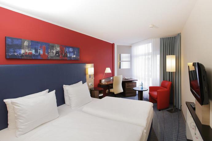 Imagen de la habitación del Hotel H+ Hotel Koln Bruhl. Foto 5