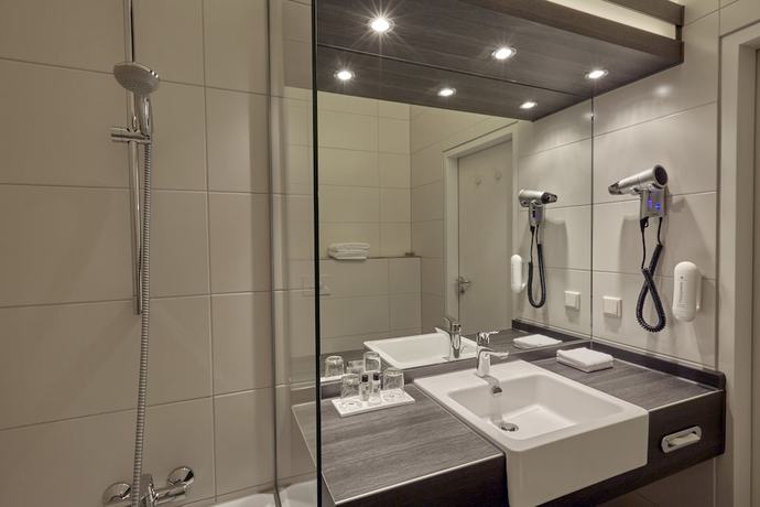 Imagen de la habitación del Hotel H+ Hotel Koln Hurth. Foto 6