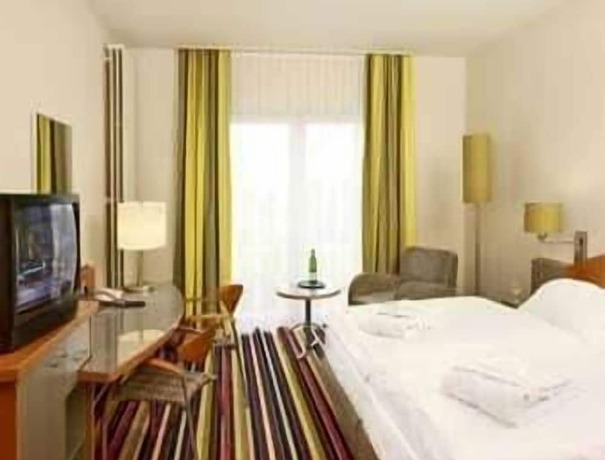 Imagen de la habitación del Hotel H+ Hotel Koln Hurth. Foto 17