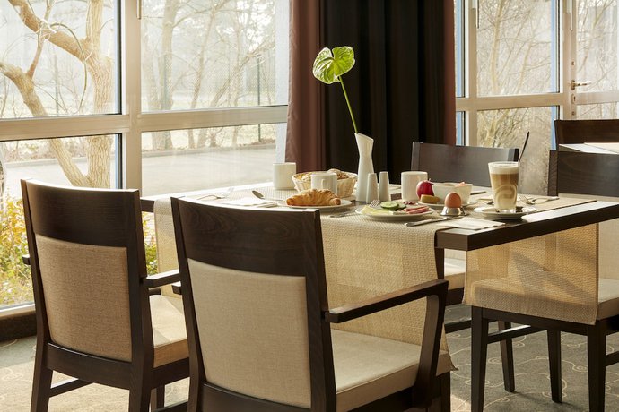 Imagen del bar/restaurante del Hotel H+ Hotel Leipzig-Halle. Foto 1