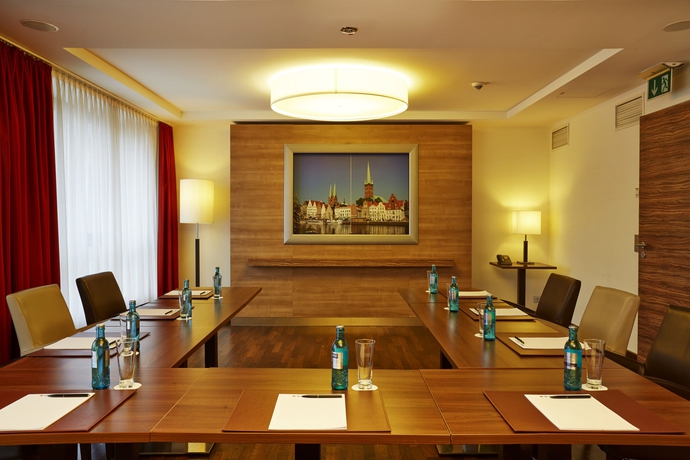 Imagen de los interiores del Hotel H+ Hotel Lubeck. Foto 13