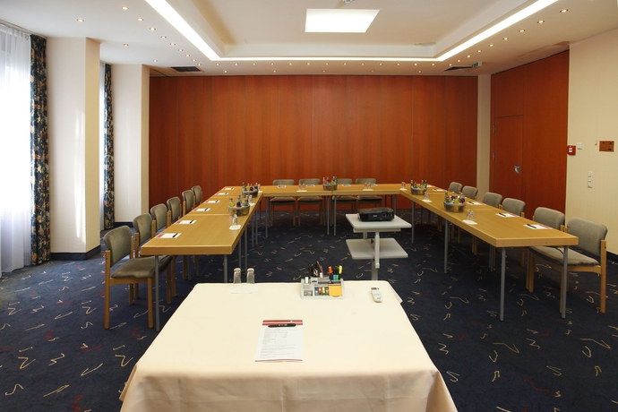 Imagen de los interiores del Hotel H+ Hotel Nurnberg. Foto 14