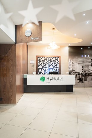 Imagen de los interiores del Hotel H+ Hotel Ried. Foto 13