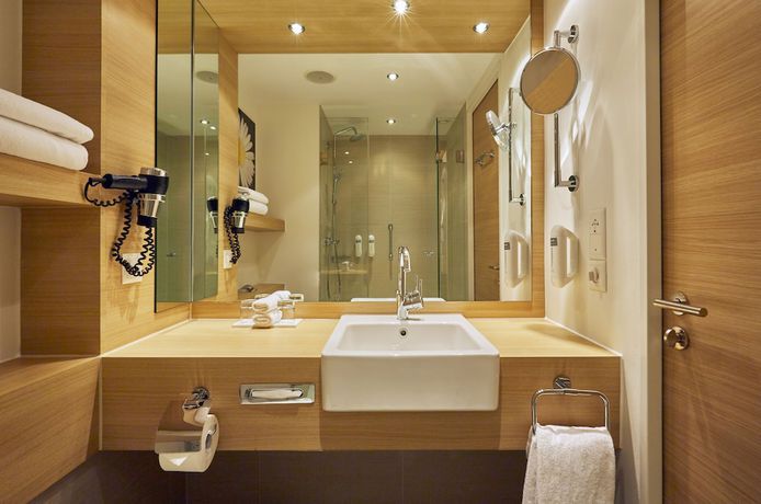 Imagen de la habitación del Hotel H+ Hotel Zurich. Foto 7