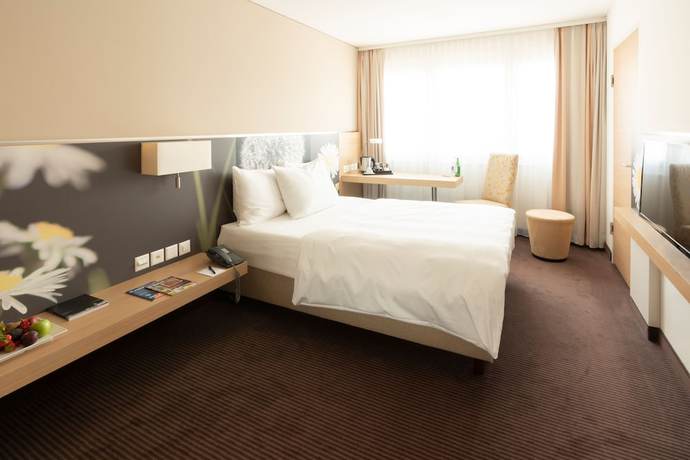 Imagen de la habitación del Hotel H+ Hotel Zurich. Foto 14