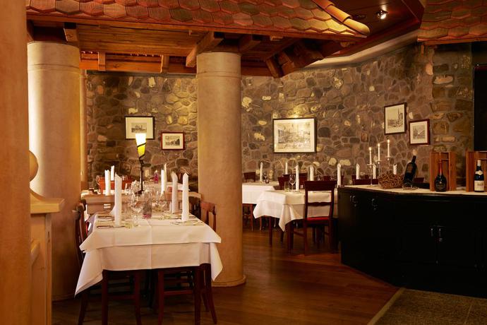 Imagen del bar/restaurante del Hotel H+ Hotel & SPA Engelberg. Foto 12