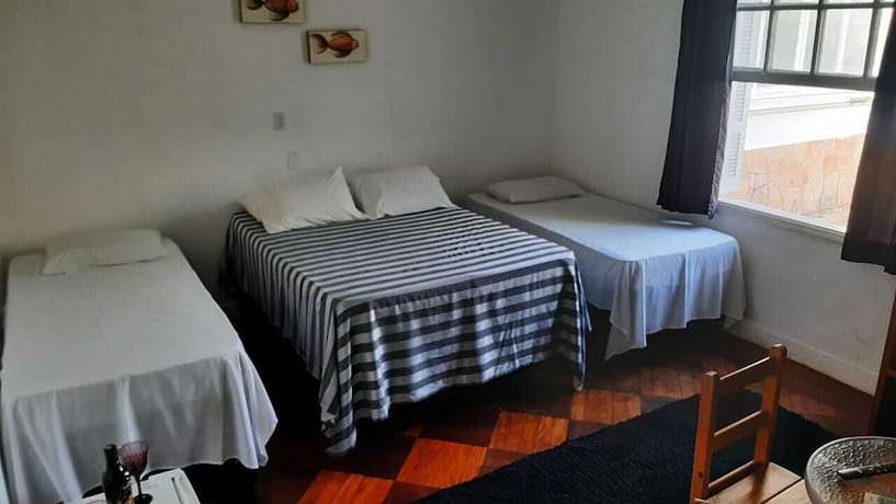 Imagen de la habitación del Hotel H Itanha&eacute;m. Foto 2