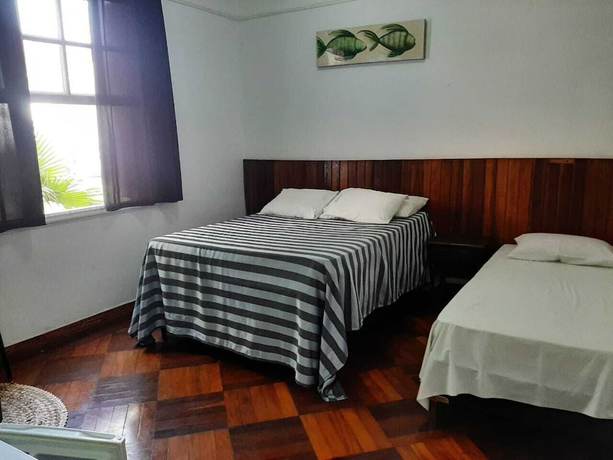 Imagen de la habitación del Hotel H Itanha&eacute;m. Foto 8