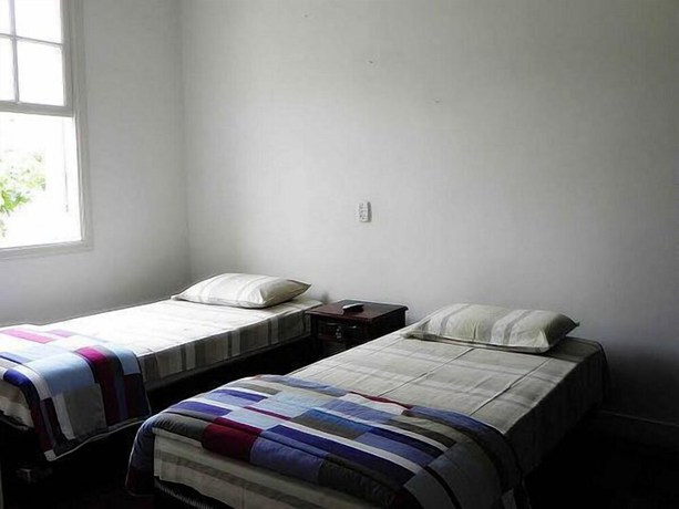 Imagen de la habitación del Hotel H Itanha&eacute;m. Foto 9