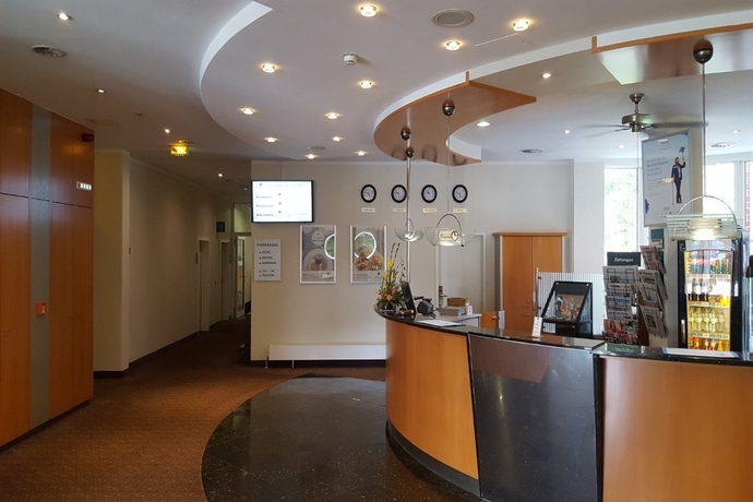 Imagen de los interiores del Hotel H+ Koeln Hurth. Foto 11