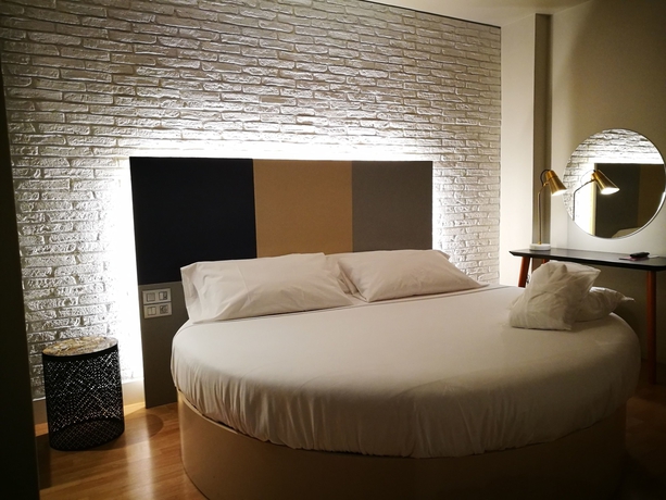 Imagen de la habitación del Hotel H La Paloma Boutique. Foto 8
