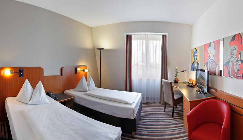 Imagen de la habitación del Hotel H+ Leipzig. Foto 3