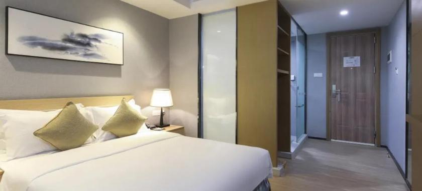 Imagen de la habitación del Hotel H Life Hotel. Foto 6