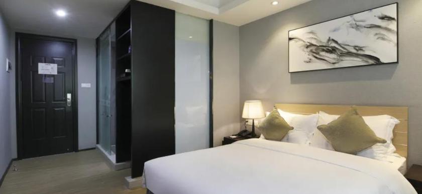Imagen de la habitación del Hotel H Life Hotel. Foto 10