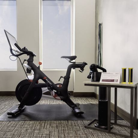 Imagen de la habitación del Hotel H Los Angeles, Curio Collection By Hilton. Foto 7