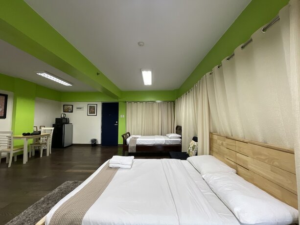 Imagen de la habitación del Hotel H Quezon City. Foto 18