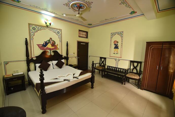 Imagen de la habitación del Hotel H R Palace. Foto 9