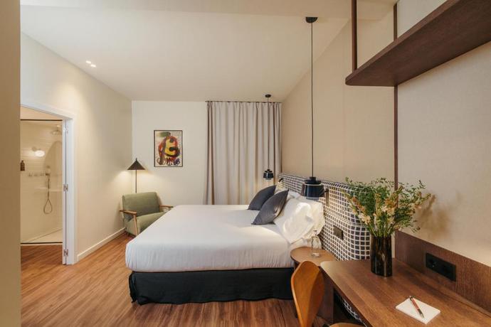 Imagen de la habitación del Hotel H Regas. Foto 2