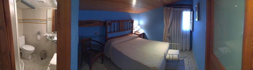 Imagen de la habitación del Hotel H Rural Casa Anna. Foto 8