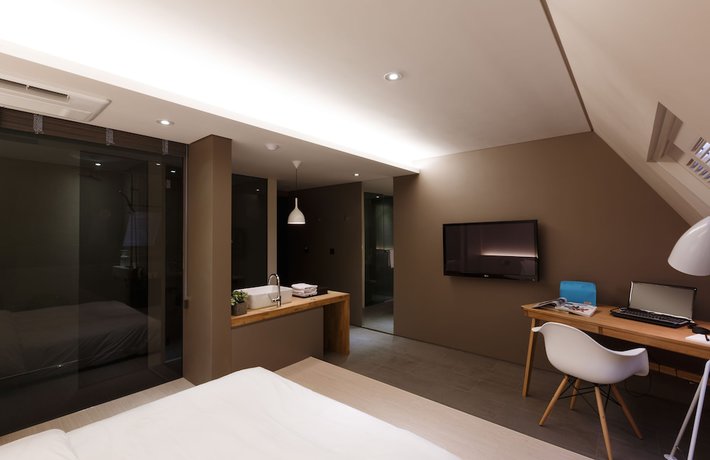 Imagen de la habitación del Hotel H Seocho. Foto 10