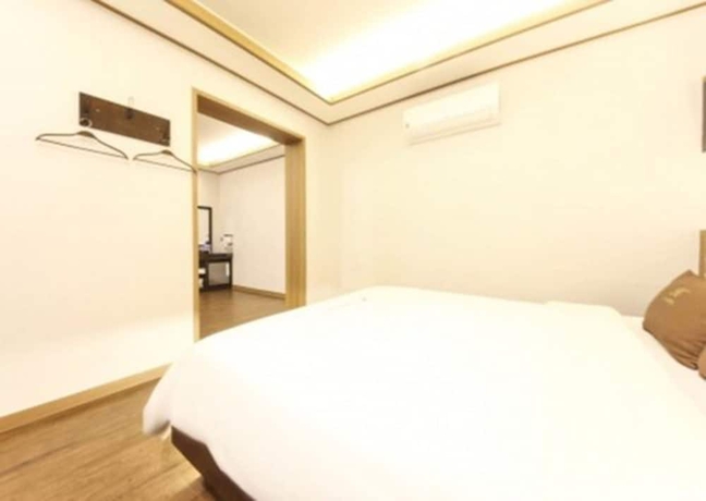 Imagen de la habitación del Hotel H Ulsan. Foto 7