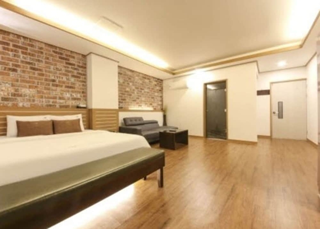 Imagen de la habitación del Hotel H Ulsan. Foto 8