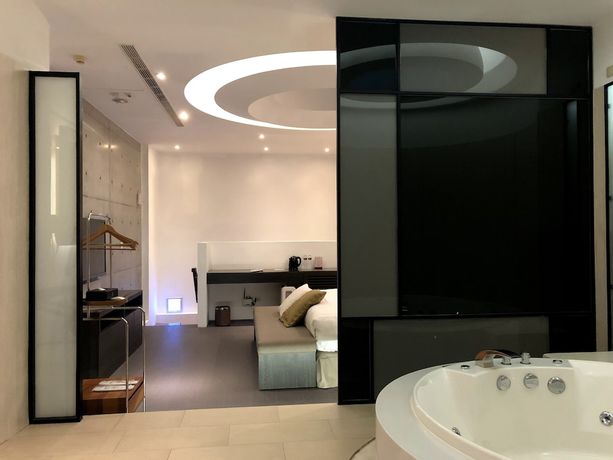 Imagen de la habitación del Hotel H Villa. Foto 14
