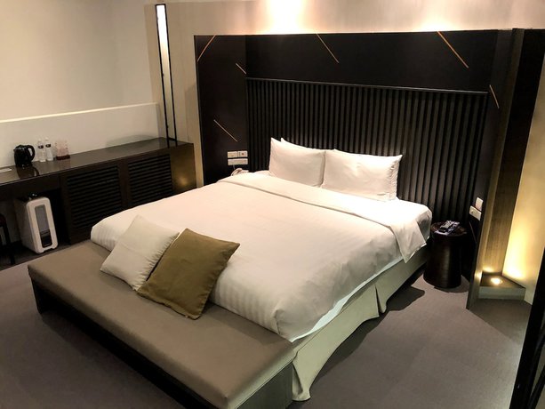 Imagen de la habitación del Hotel H Villa. Foto 15