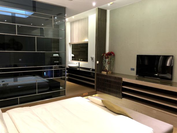 Imagen de la habitación del Hotel H Villa. Foto 16