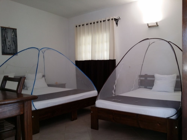 Imagen de la habitación del Hotel H1 Isalo. Foto 8