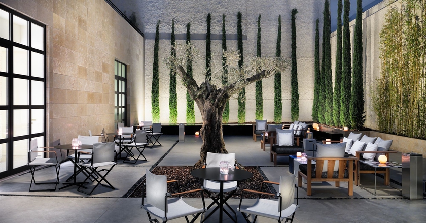 Imagen de los exteriores del Hotel H10 Art Gallery. Foto 10