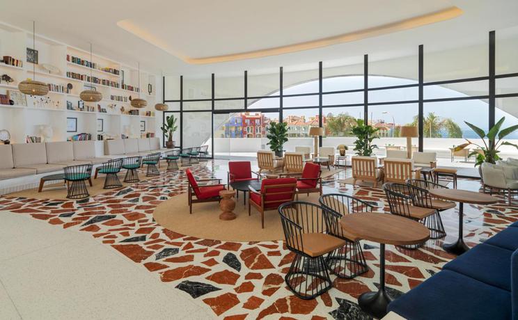 Imagen de los interiores del Hotel H10 Atlantic Sunset Horizons Collection. Foto 7