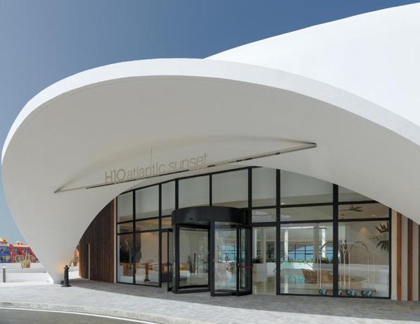 Imagen de los interiores del Hotel H10 Atlantic Sunset Horizons Collection. Foto 9