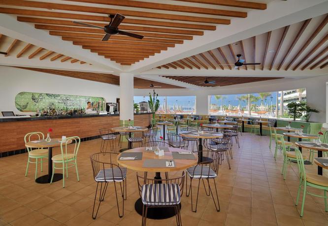 Imagen de los interiores del Hotel H10 Atlantic Sunset Horizons Collection. Foto 13