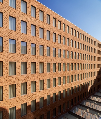 Imagen de los exteriores del Hotel H10 Berlin Ku'damm. Foto 10