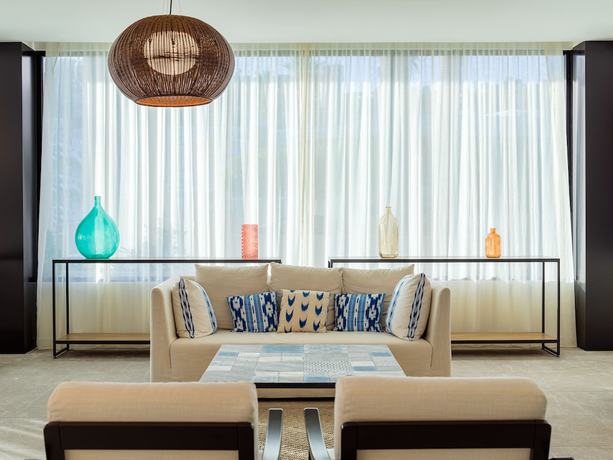 Imagen de los interiores del Hotel H10 Casa Del Mar. Foto 10