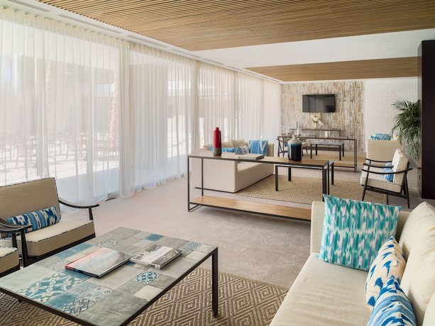 Imagen de los interiores del Hotel H10 Casa Del Mar. Foto 11