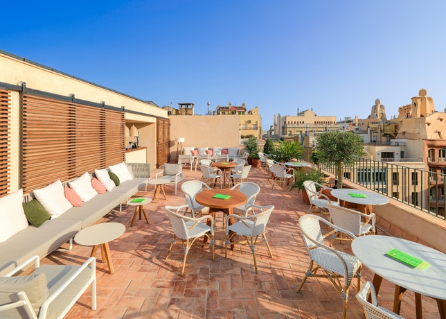 Imagen de los exteriores del Hotel H10 Casa Mimosa. Foto 15