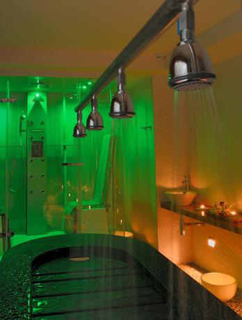 Imagen de los interiores del Hotel H10 Casanova. Foto 8